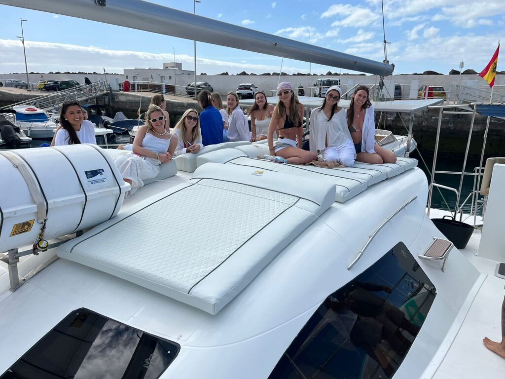 catamaran cubierta 3